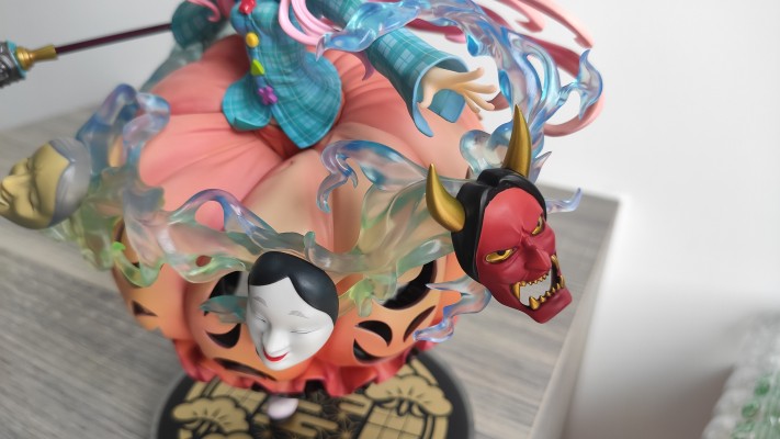 东方Project “表情丰富的扑克脸” 秦心