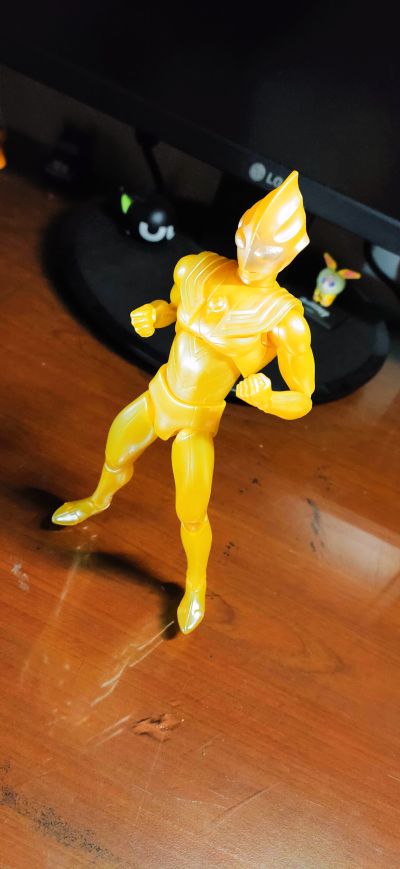 ULTRA-ACT 迪迦奥特曼 最终决战 闪耀迪迦 与 卡蜜拉 套装