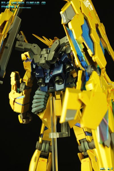 GFFMC 独角兽高达三号机凤凰