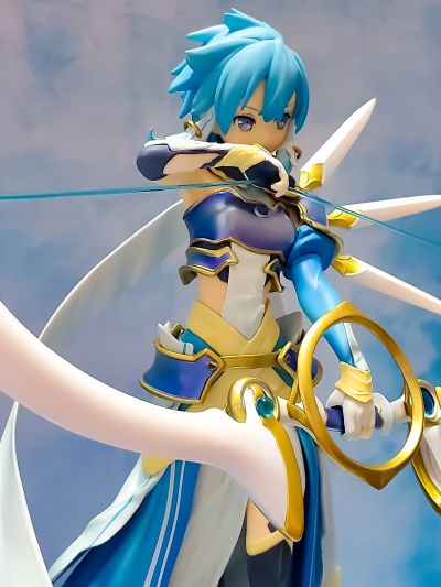 刀剑神域 爱丽丝篇 太阳神索鲁斯 诗乃