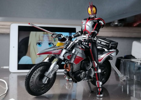 S.H.Figuarts 假面骑士555 假面骑士555 20假面骑士踢/平成二十骑士纪念版