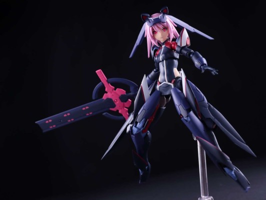 figma#504  机甲爱丽丝 比良坂夜露 勇跃 ver.