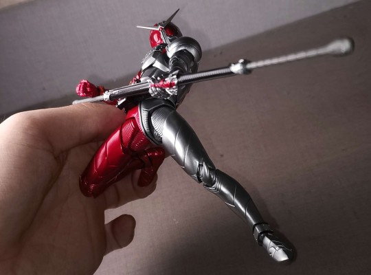 S.H.Figuarts(真骨雕制法)   假面骑士双骑 狂热金属形态