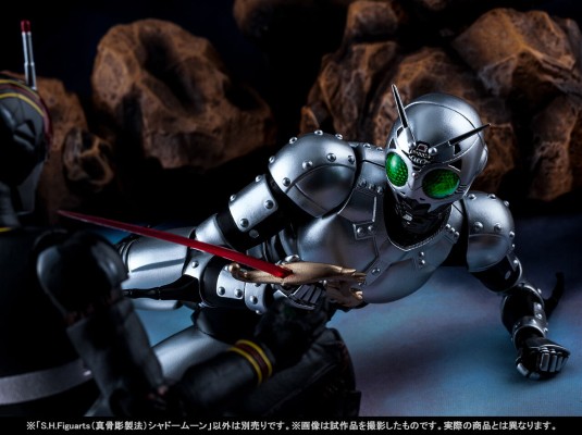 S.H.Figuarts (真骨雕制法)  影月