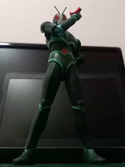 S.H.Figuarts  假面骑士巨骑