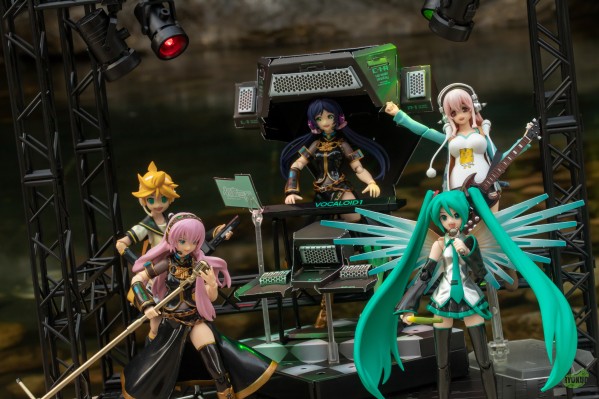 figma #EX-3 VOCALOID 初音未来 ライブステージVer. 