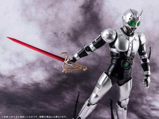 S.H.Figuarts (真骨雕制法)  影月