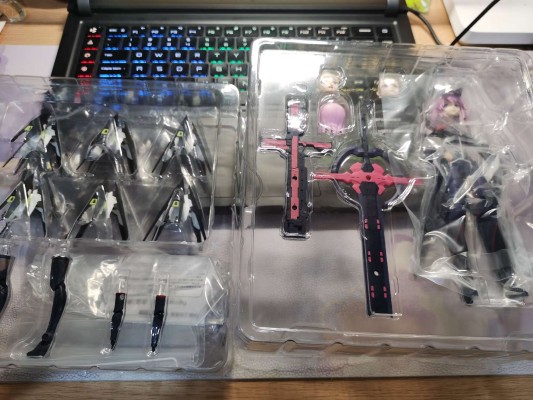 figma#504  机甲爱丽丝 比良坂夜露 勇跃 ver.