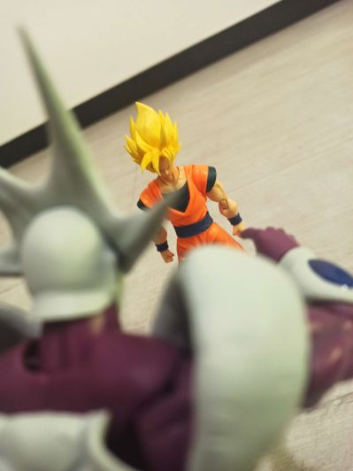 S.H.Figuarts 超级赛亚人布罗利 全力形态