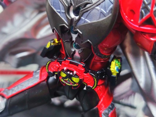 S.H.Figuarts(真骨雕制法)   假面骑士暗黑月骑