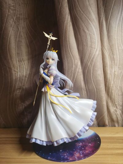 夜明前的琉璃色 菲娜・法姆・阿修莱特 皇家礼服版