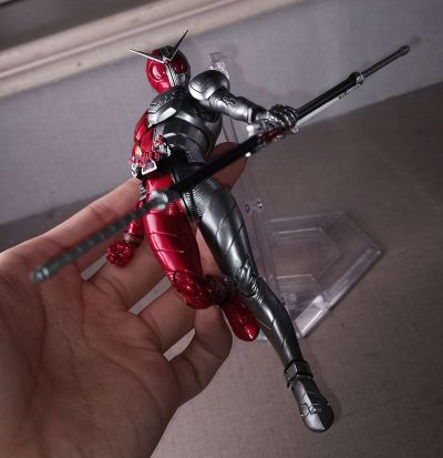 S.H.Figuarts(真骨雕制法)   假面骑士双骑 狂热金属形态