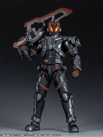 S.H.Figuarts 假面骑士大剑 玄武神话