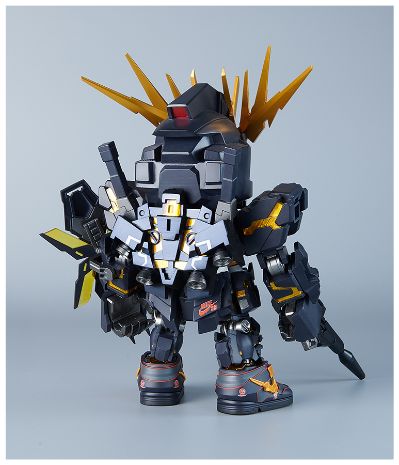 QMSV 机动战士高达独角兽 RX-0 独角兽高达二号机  报丧女妖[毁灭模式] 耐克滑板运动鞋款式