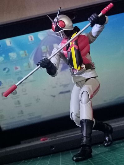 S.H.Figuarts 假面骑士埃克斯与巡逻摩托车套装（暂译）