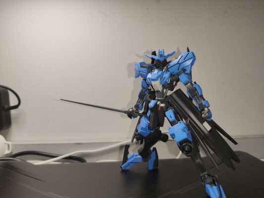 HG 1/144 维达尔高达