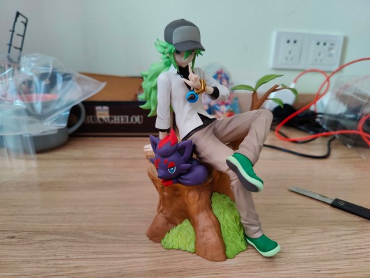 宝可梦 黑/白  N＆索罗亚