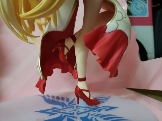 KD Colle 你与我最后的战场，亦或是世界起始的圣战 爱丽丝莉洁·露·涅比利斯9世 原版服裝