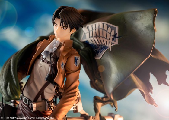 进击的巨人 利威尔