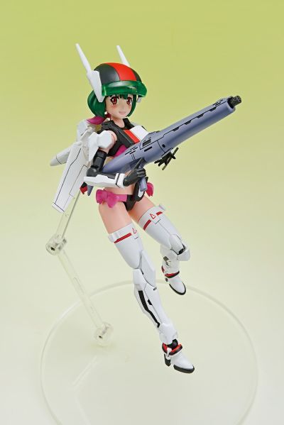 V.F.G. MC-09 超时空要塞F VF-25F 弥赛亚 兰花·李