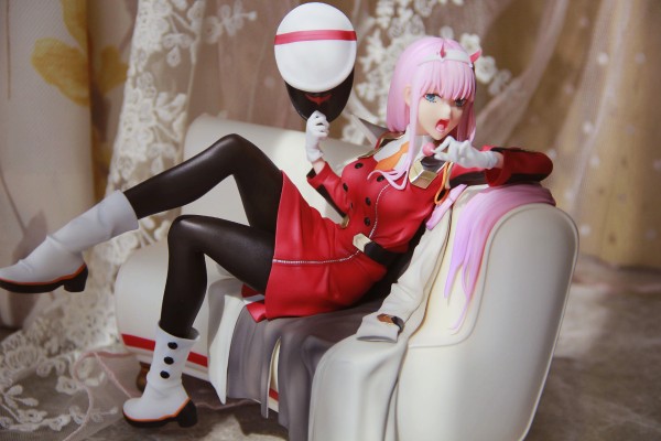 Darling IN THE FRANK 02