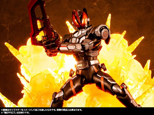 S.H.Figuarts 假面骑士大剑 玄武神话