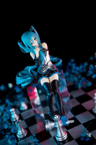 FuRyu 初音未来 泡面压