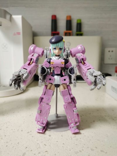 机甲少女 格里芬 群青紫罗兰