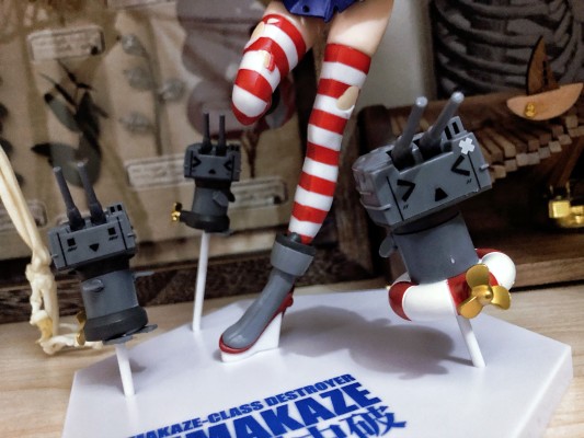 超级景品 舰队Collection -舰娘- 岛风 改 & 连装砲酱 中破Ver.