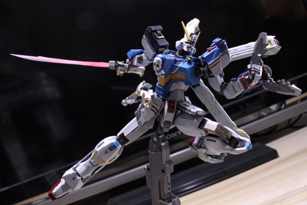 METAL BUILD 机动战士海盗高达 XM-X3 海盗高达X3