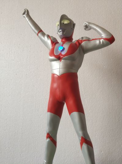 真的杰作系列PLUS 盖亚奥特曼V2 登场造型