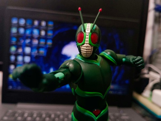 S.H.Figuarts  假面骑士巨骑