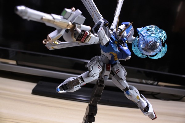 METAL BUILD 机动战士海盗高达 XM-X3 海盗高达X3