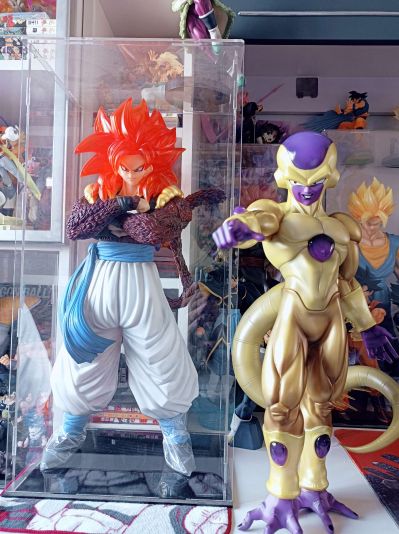 巨型系列 龙珠超 黄金弗利萨