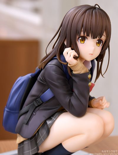 剃须。然后捡到女高中生。 荻原沙优