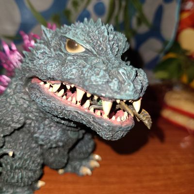 Q版拟真 哥斯拉大战超翔龙  G消灭作战 哥斯拉 (2000) 限定版