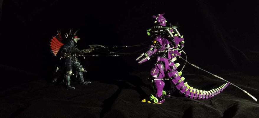 S.H.MonsterArts 盖刚(2004) 大决战版