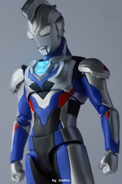 S.H.Figuarts  泽塔奥特曼 原始形态