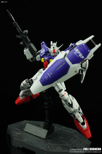 RG 1/144 RX-78GP01Fb 高达试作1号机全方位推进型