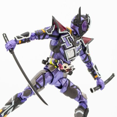 S.H.Figuarts 假面骑士零一 外传 假面骑士灭亡迅雷 假面骑士灭亡迅雷