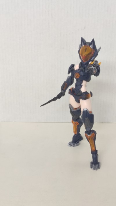 赛博森林 狙击猎狐 薇薇安•海耶