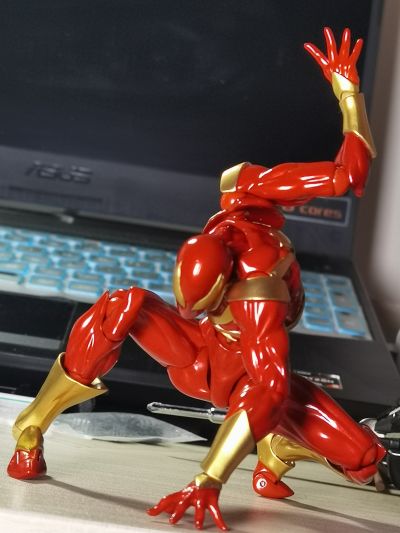 海洋堂 钢铁蜘蛛侠 瞎拍