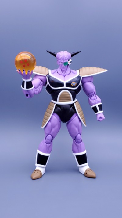 S.H.Figuarts 龙珠Z 基纽队长