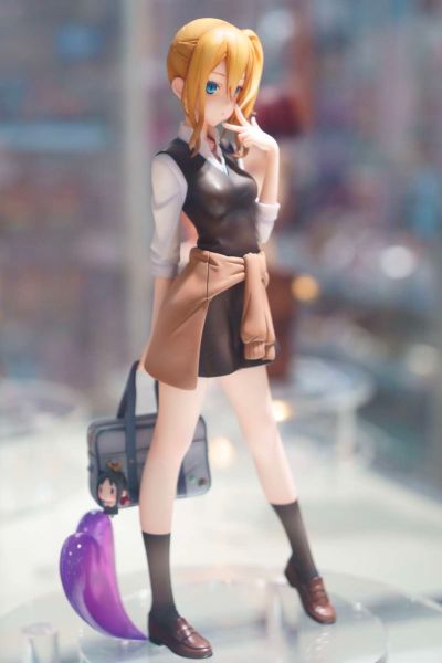 辉夜大小姐想让我告白？～天才们的恋爱头脑战～ 早坂爱