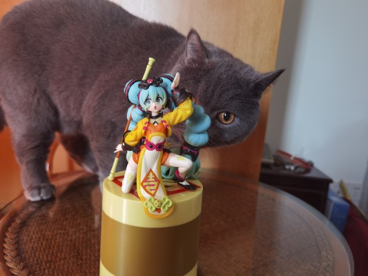 压泡面手办 VOCALOID 初音未来 -中国风- 色差版