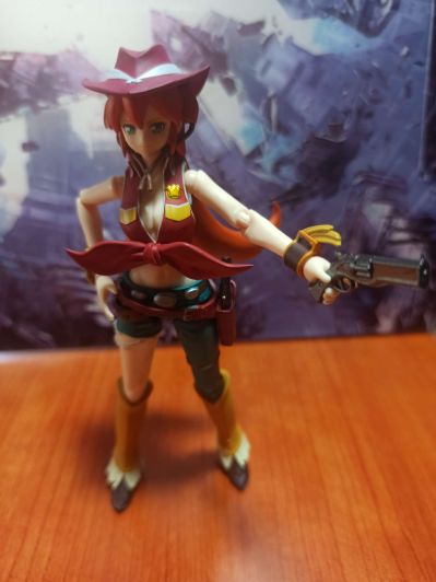 S.H.Figuarts 巴克·亚罗/BACK ARROW 艾尔莎·林