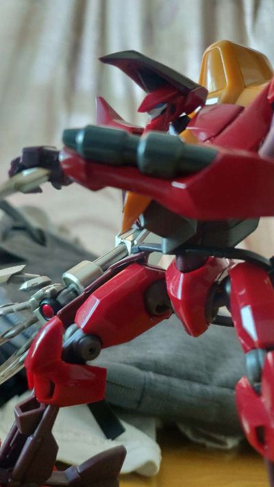 ROBOT魂 -ROBOT魂- 〈SIDE KMF〉 红莲弐式(甲壱型腕装备) 『CODE GEASS 叛逆的鲁鲁修』[Bandai]《１２月予约》