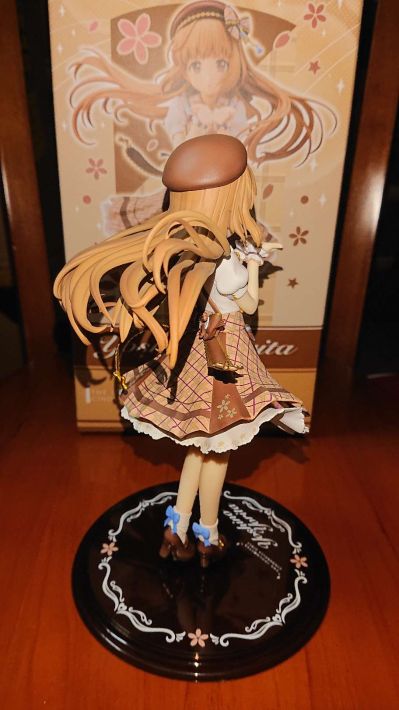 偶像大师灰姑娘女孩 依田芳乃 逢春花开