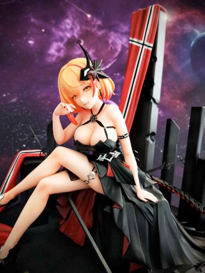 碧蓝航线 罗恩 暗红色的微笑