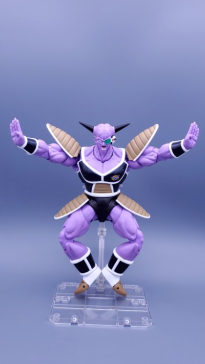 S.H.Figuarts 龙珠Z 基纽队长